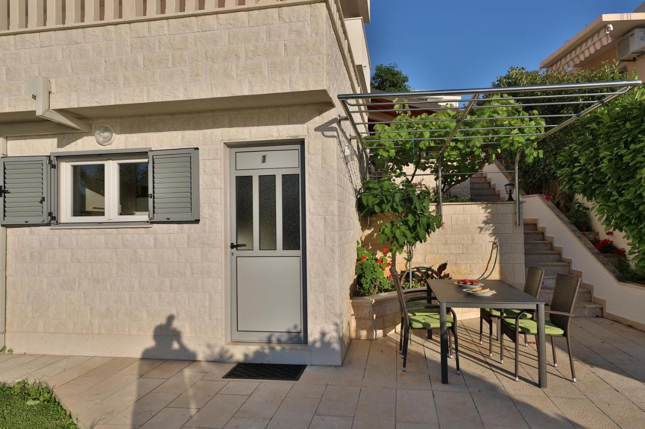 Rajcic Apartments Rogoznica  Exterior photo