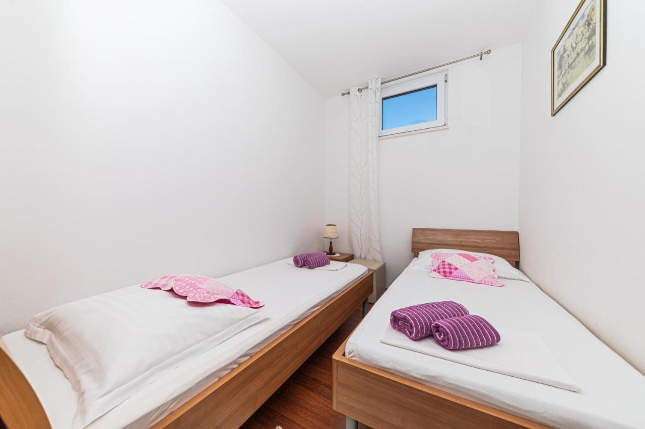 Rajcic Apartments Rogoznica  Exterior photo