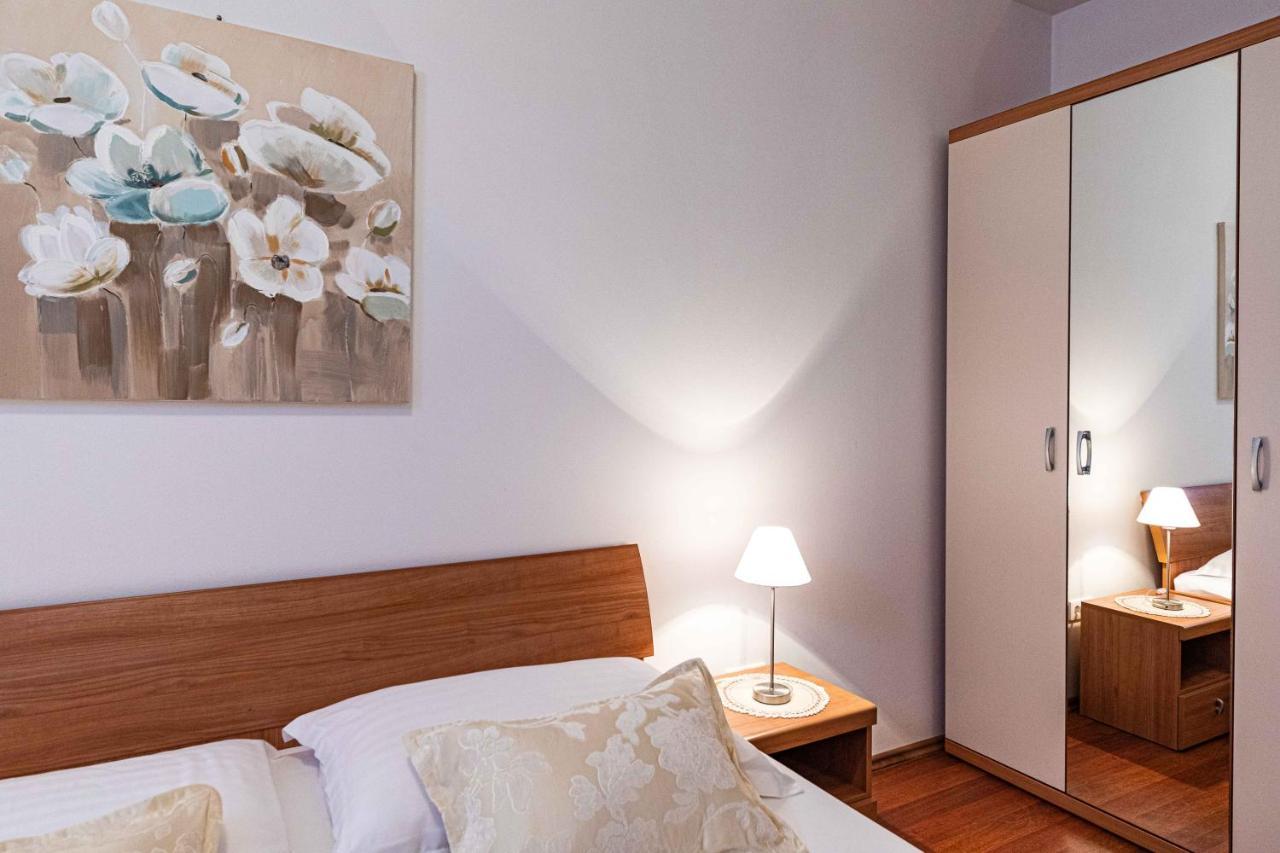 Rajcic Apartments Rogoznica  Exterior photo